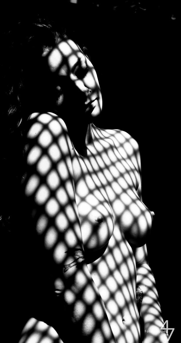 ©jkminou-art.com_nudes-17